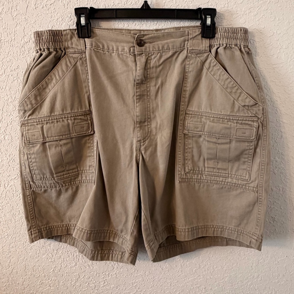 Mens Littleton Cargo Utility Shorts in Khaki Littleton The Hiker Short Size 40–D